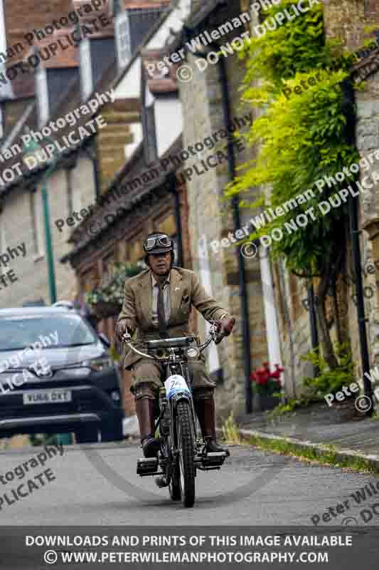 Vintage motorcycle club;eventdigitalimages;no limits trackdays;peter wileman photography;vintage motocycles;vmcc banbury run photographs